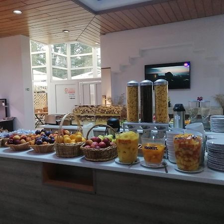 Hotel Dacia Neptun Dış mekan fotoğraf